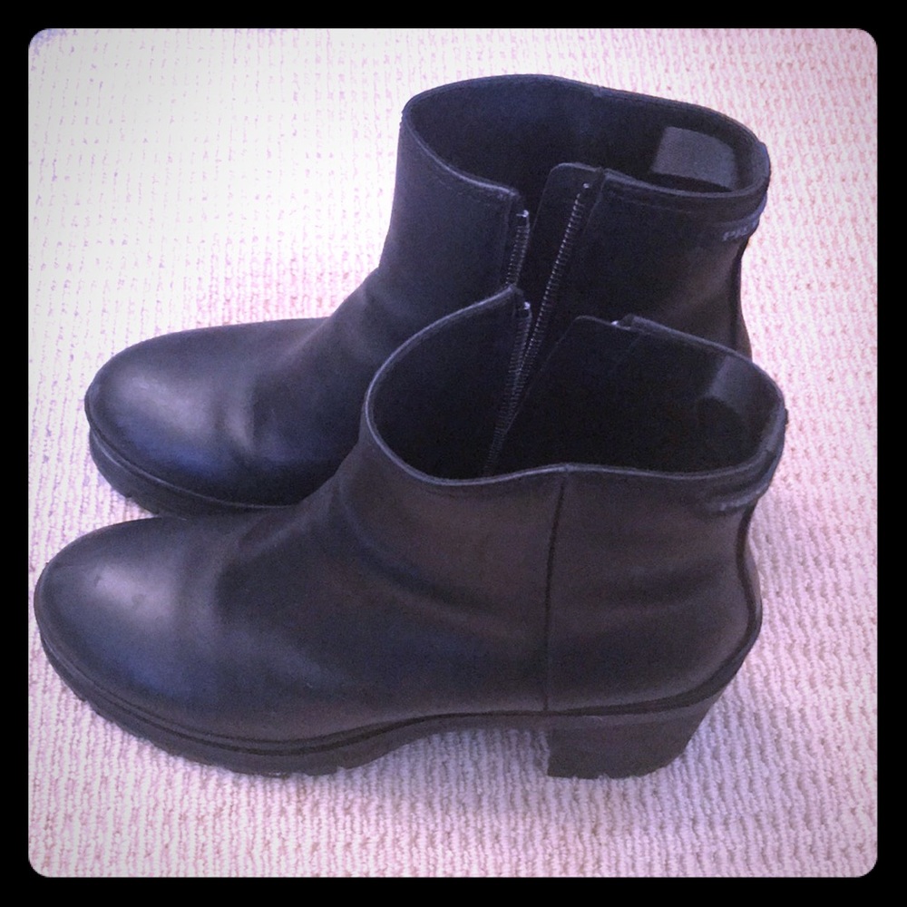 Prada lug sole boot
